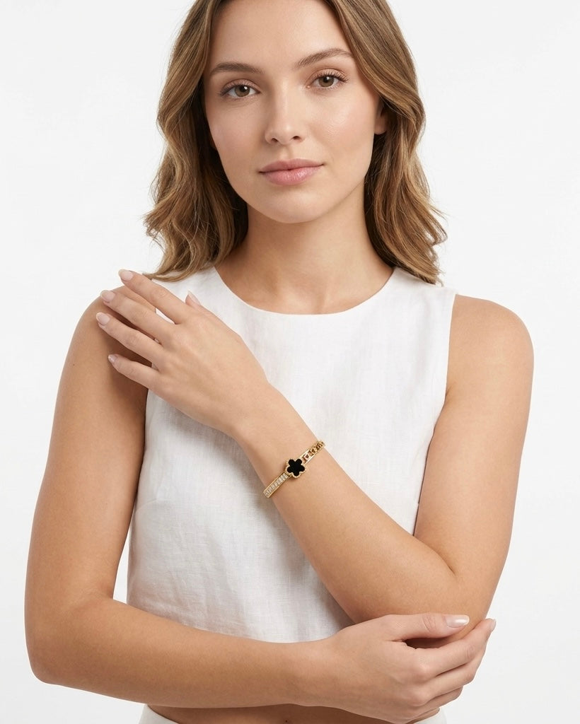 Noir Clover Luxe Anti-Tarnish Bangle