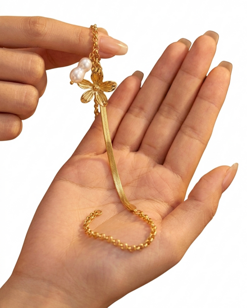 Aurelia Blossom Pearl Anti-Tarnish Bracelet