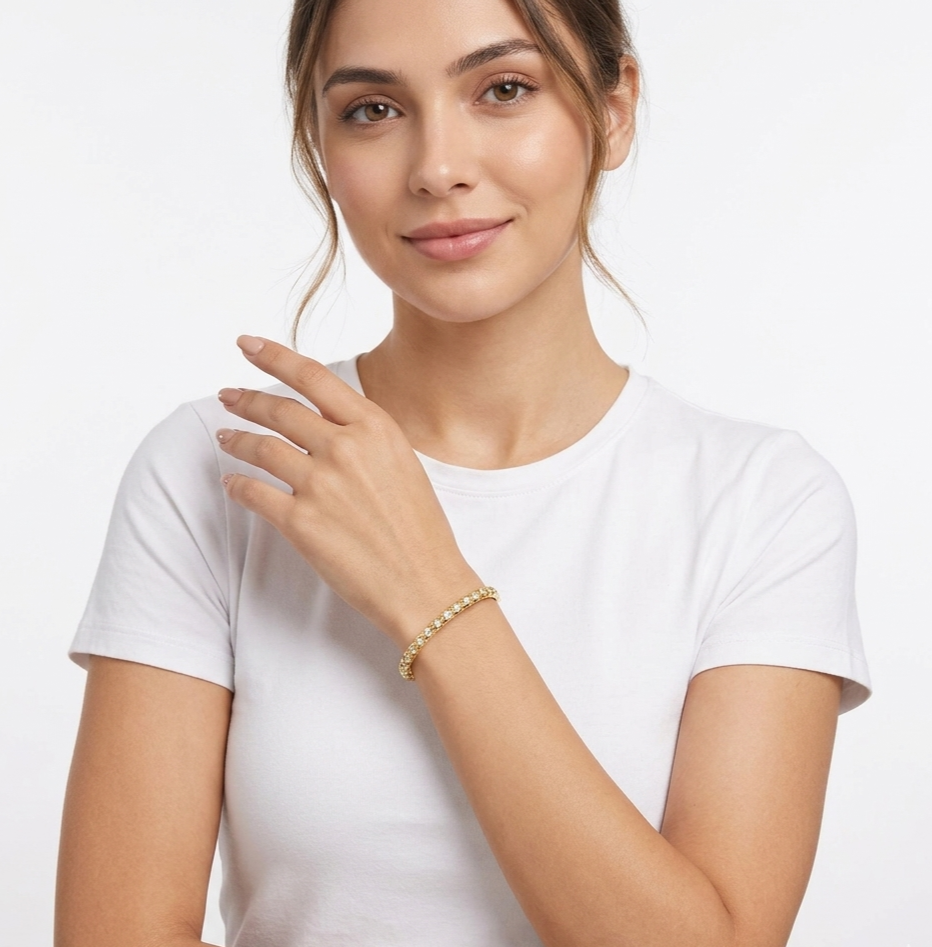 Aurelia Slim Crystal Bangle