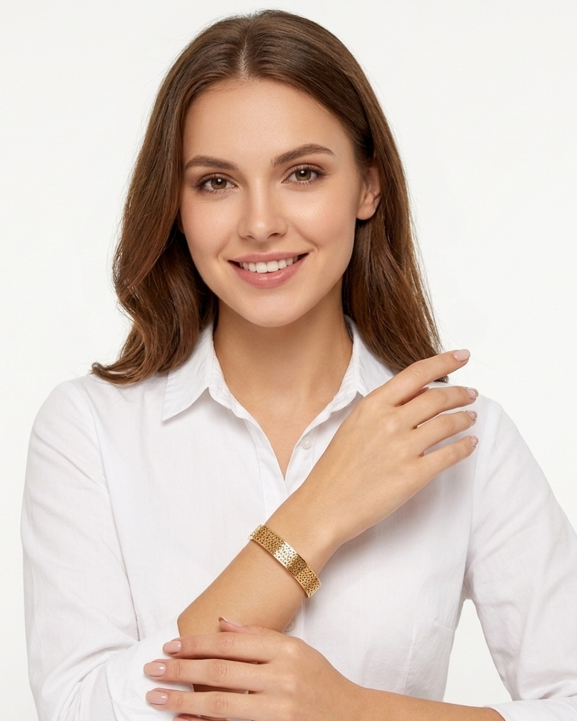 Celestia Wheel Lace Anti-Tarnish Bangle